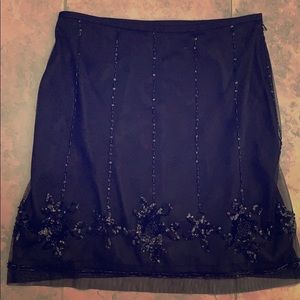 Gorgeous Ann Taylor skirt. Perfect for holidays